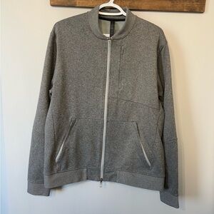 Men’s Lululemon zip up sweater in heather grey size L